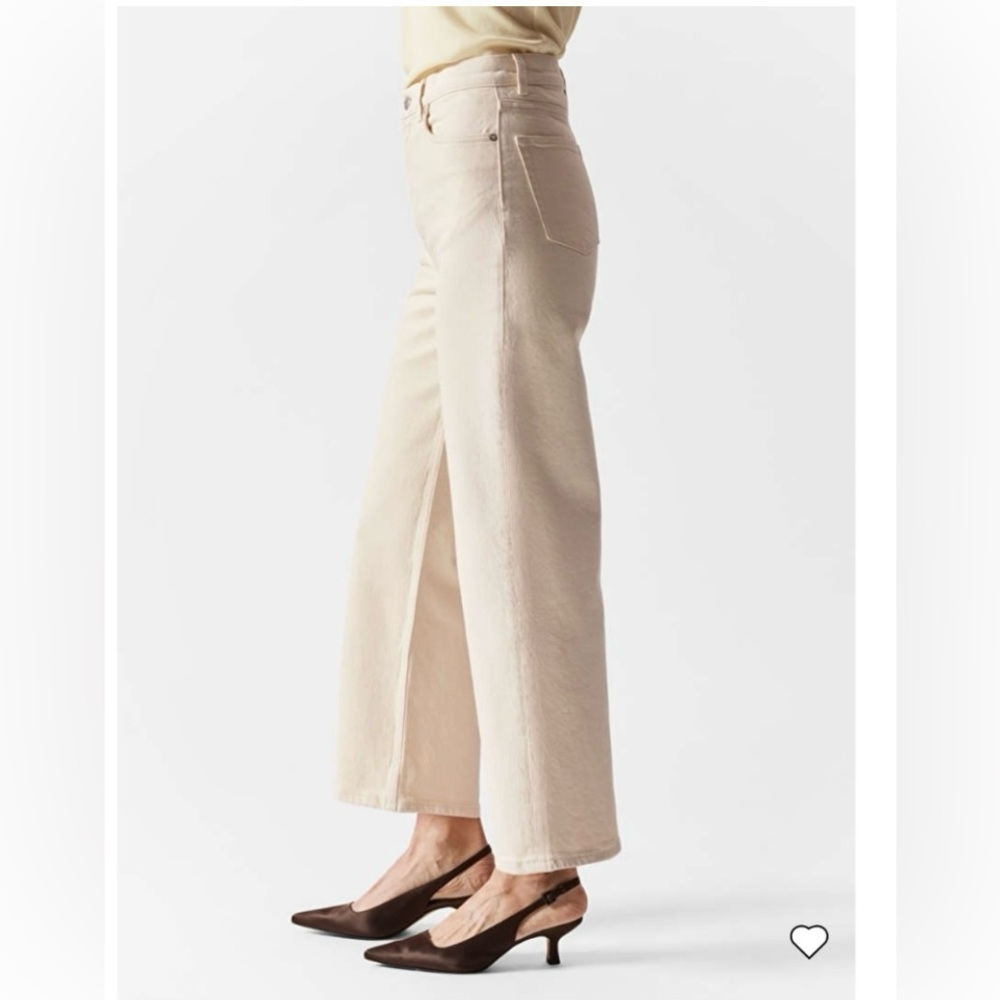 & Other Stories
Wide Cropped Jeans Beige